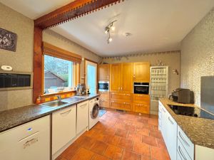 Photo 15- click for photo gallery